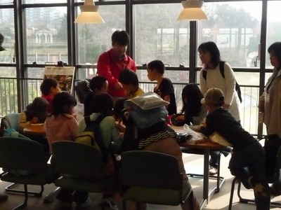 10s-2010324.jpg