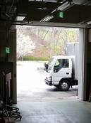 トラックが入る