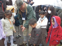 06dokokaranagareteru.JPG