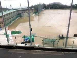 kabutoyama-schoolyard.jpg