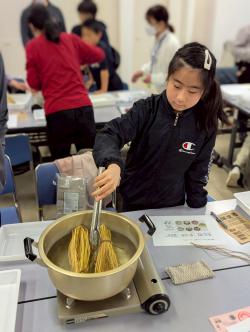 LINE_ALBUM_2025413稲わら納豆（ブログ用写真）_250419_7.jpg