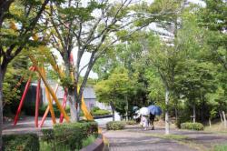 260822 higasa wo sashite aruku hito s-IMG_5177.jpg